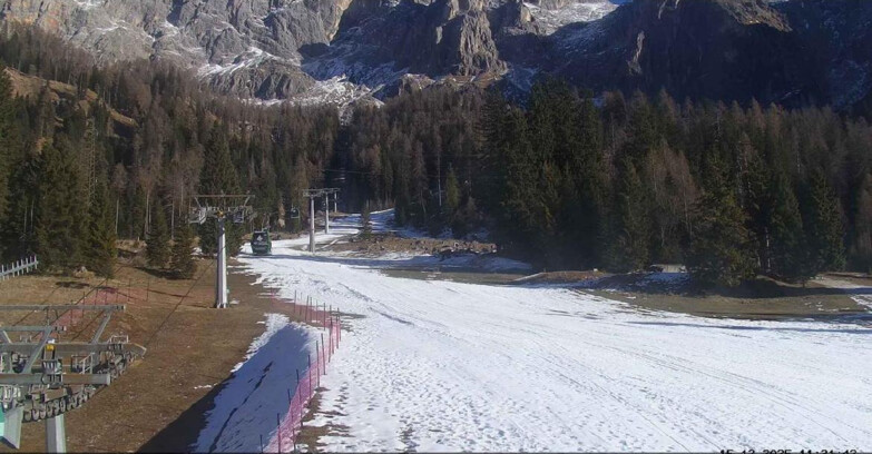 Webcam San Martino di Castrozza - Passo Rolle - Pista Col Verde