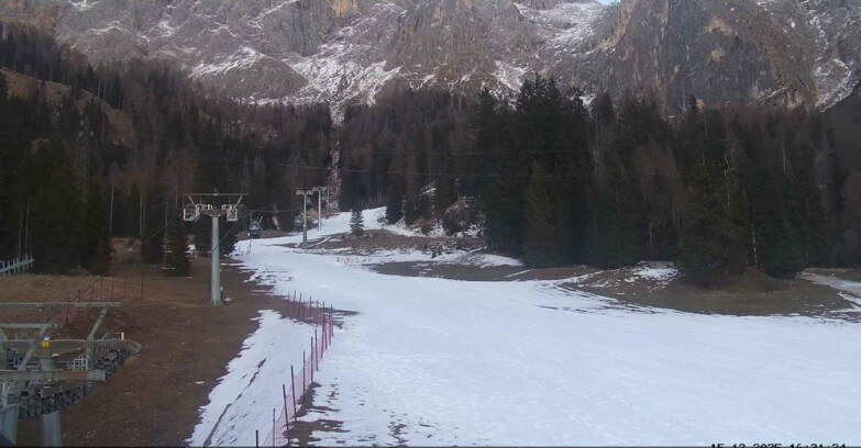 Webcam San Martino di Castrozza - Passo Rolle - Pista Col Verde