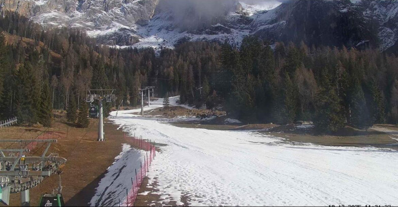 Webcam San Martino di Castrozza - Passo Rolle - Pista Col Verde
