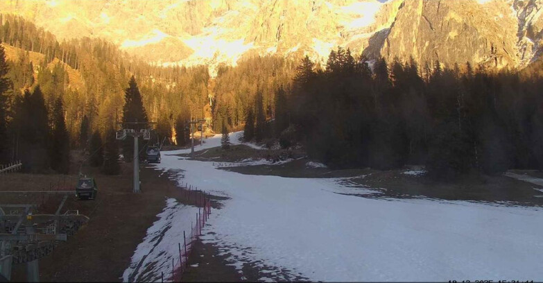 Webcam San Martino di Castrozza - Passo Rolle - Pista Col Verde