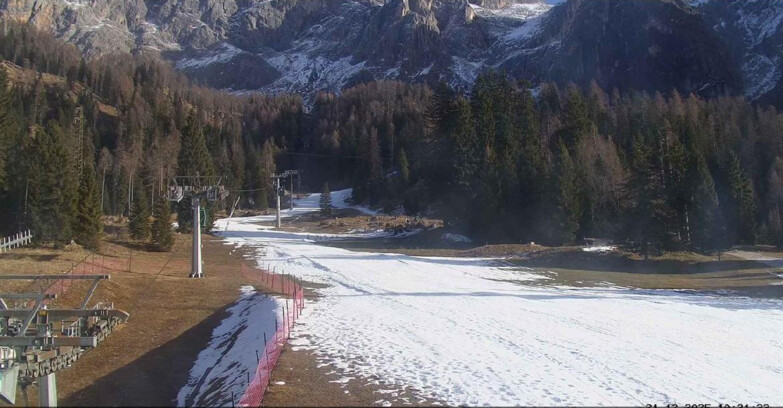 Webcam San Martino di Castrozza - Passo Rolle - Pista Col Verde