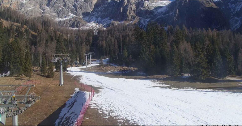 Webcam San Martino di Castrozza - Passo Rolle - Pista Col Verde
