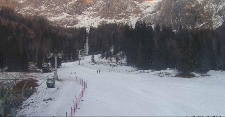 Webcam San Martino di Castrozza - Passo Rolle - Pista Col Verde