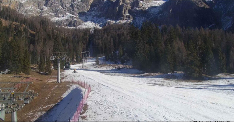 Webcam San Martino di Castrozza - Passo Rolle - Pista Col Verde