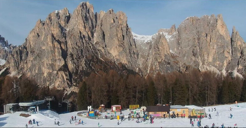 Webcam Vigo di Fassa-Pera-Ciampedìe - Vigo - Ciampedie - Baby Park