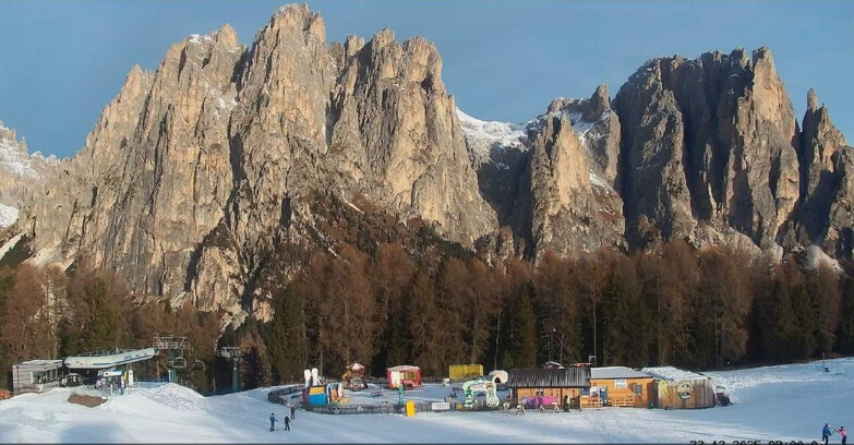 Webcam Vigo di Fassa-Pera-Ciampedìe - Vigo - Ciampedie - Baby Park