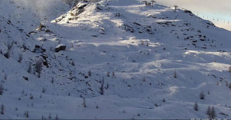 Webcam San Martino di Castrozza - Passo Rolle - Sentiero delle Marmotte