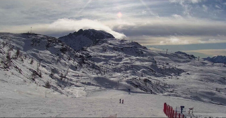 Webcam Сан-Мартино-ди-Кастроцца - Пассо-Ролле - Conca