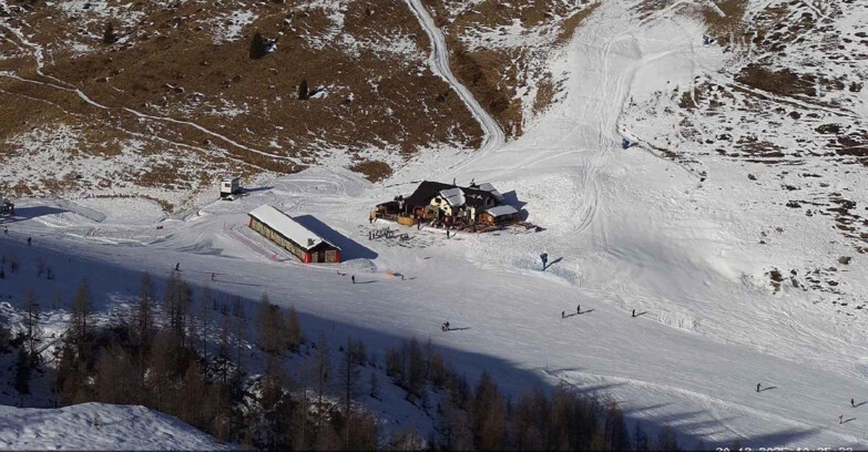 Webcam San Martino di Castrozza - Passo Rolle  - Malga Tognola