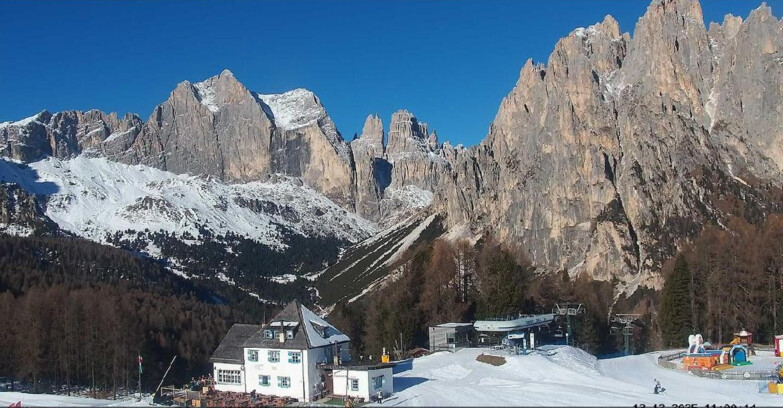 Webcam Vigo di Fassa-Pera-Ciampedìe - Vigo di Fassa - Torri del Vajolet