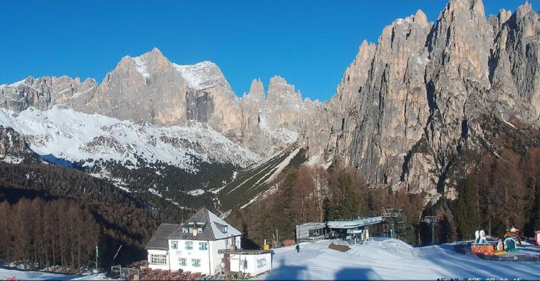 Webcam Vigo di Fassa-Pera-Ciampedìe - Vigo di Fassa - Torri del Vajolet