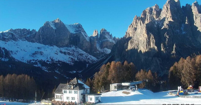 Webcam Vigo di Fassa-Pera-Ciampedìe - Vigo di Fassa - Torri del Vajolet