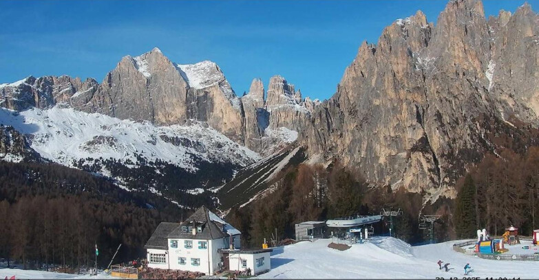 Webcam Vigo di Fassa-Pera-Ciampedìe - Vigo di Fassa - Torri del Vajolet