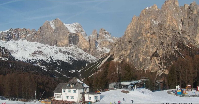 Webcam Vigo di Fassa-Pera-Ciampedìe - Vigo - Torri del Vajolet