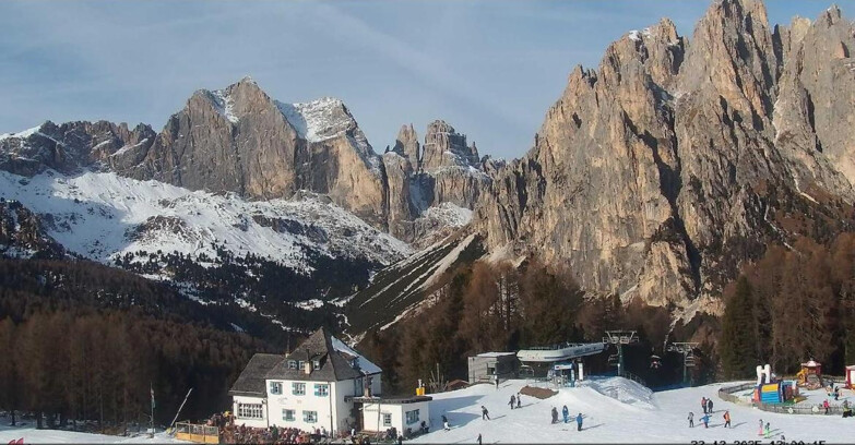 Webcam Vigo di Fassa-Pera-Ciampedìe - Vigo - Torri del Vajolet