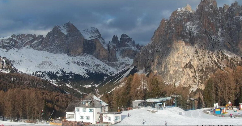 Webcam Vigo di Fassa-Pera-Ciampedìe - Vigo di Fassa - Torri del Vajolet