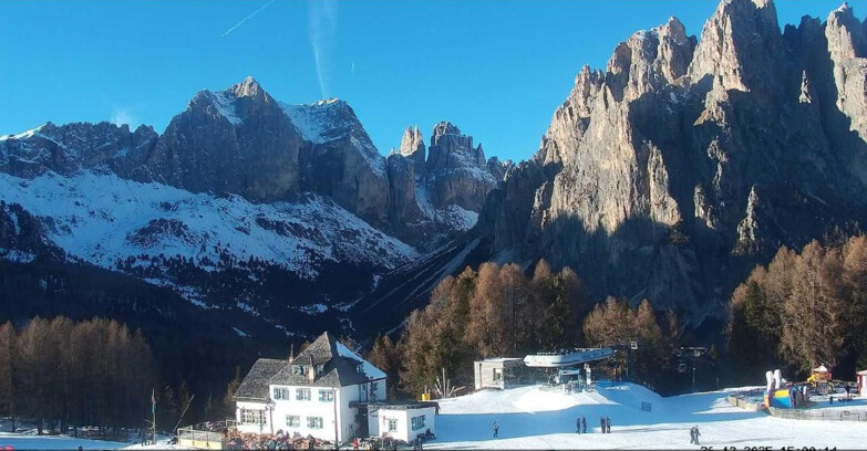 Webcam Vigo di Fassa-Pera-Ciampedìe - Vigo di Fassa - Torri del Vajolet