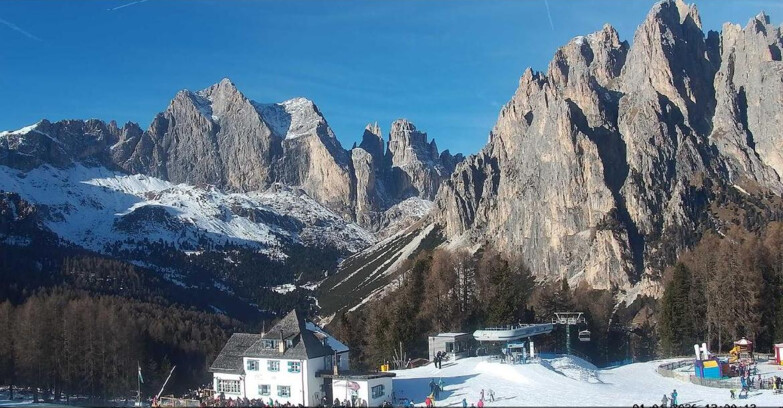 Webcam Виго-ди-Фасса-Пера-Чампедие  - Vigo - Torri del Vajolet