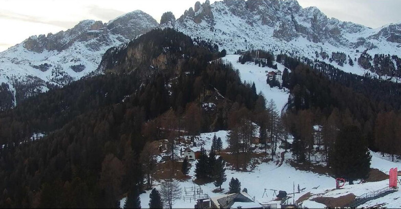 Webcam Vigo di Fassa-Pera-Ciampedìe - Vigo - seggiovia Prà Martin