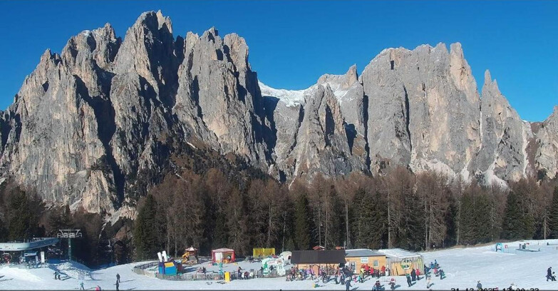 Webcam Виго-ди-Фасса-Пера-Чампедие  - Vigo - dirupi di Larsech