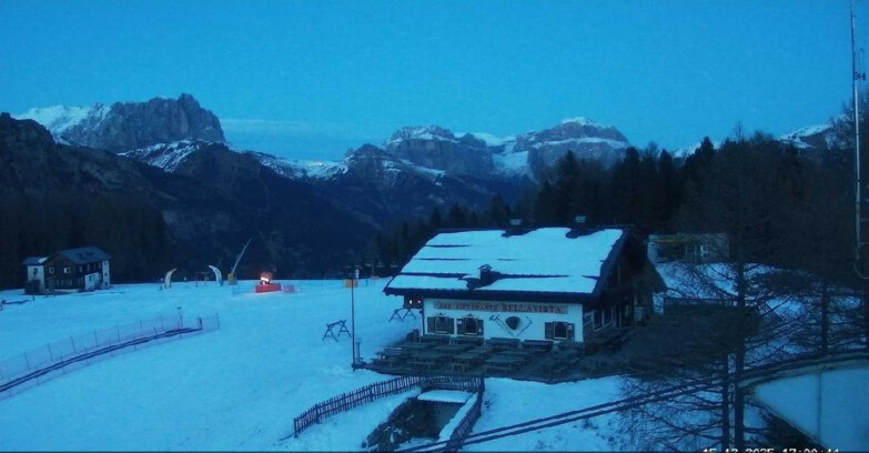 Webcam Vigo di Fassa-Pera-Ciampedìe - Vigo - verso Sassolungo e Pordoi