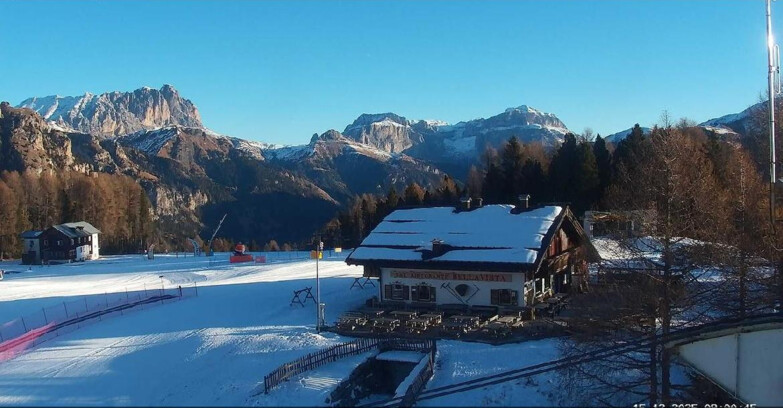 Webcam Vigo di Fassa-Pera-Ciampedìe - Vigo - verso Sassolungo e Pordoi
