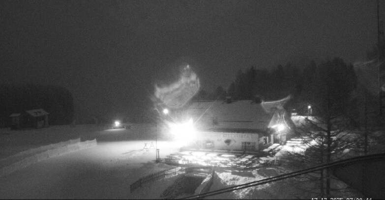 Webcam Vigo di Fassa-Pera-Ciampedie - Vigo - verso Sassolungo e Pordoi