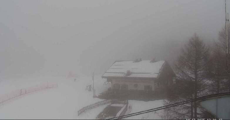 Webcam Vigo di Fassa-Pera-Ciampedìe - Vigo - verso Sassolungo e Pordoi