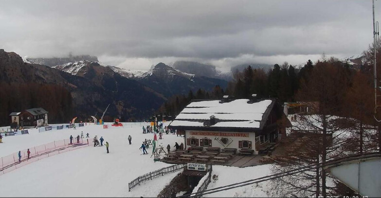 Webcam Vigo di Fassa-Pera-Ciampedìe - Vigo - verso Sassolungo e Pordoi