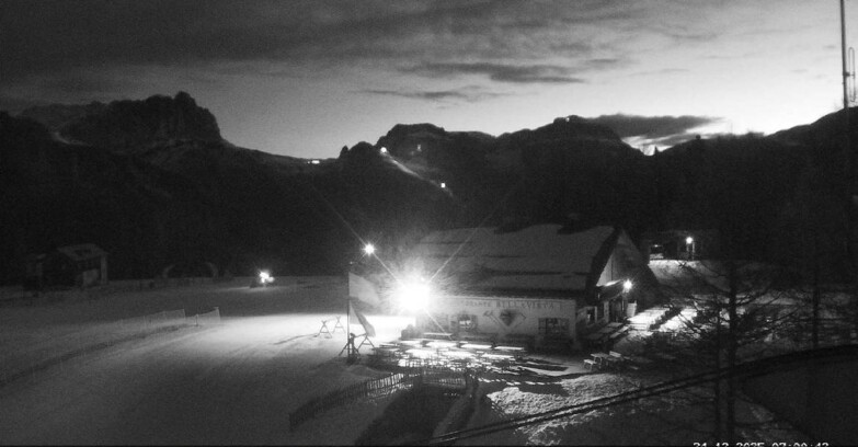 Webcam Vigo di Fassa-Pera-Ciampedìe - Vigo - verso Sassolungo e Pordoi