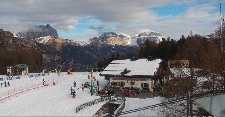 Webcam Vigo di Fassa-Pera-Ciampedìe - Vigo - verso Sassolungo e Pordoi