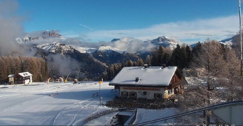 Webcam Vigo di Fassa-Pera-Ciampedie - Vigo - verso Sassolungo e Pordoi