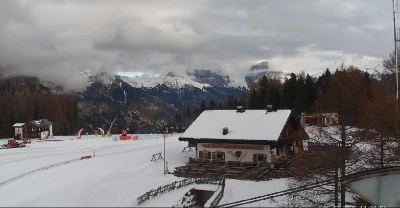Webcam Vigo di Fassa-Pera-Ciampedìe - Vigo - verso Sassolungo e Pordoi