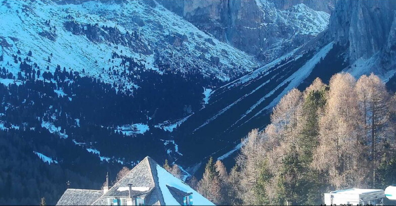 Webcam Vigo di Fassa-Pera-Ciampedìe - Vigo - Conca del Gardeccia