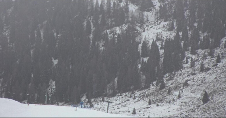 Webcam San Martino di Castrozza - Passo Rolle - Tognola - Piste Scandola