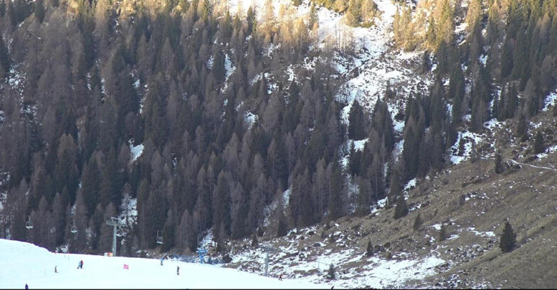 Webcam San Martino di Castrozza - Passo Rolle - Tognola - Pista Scandola