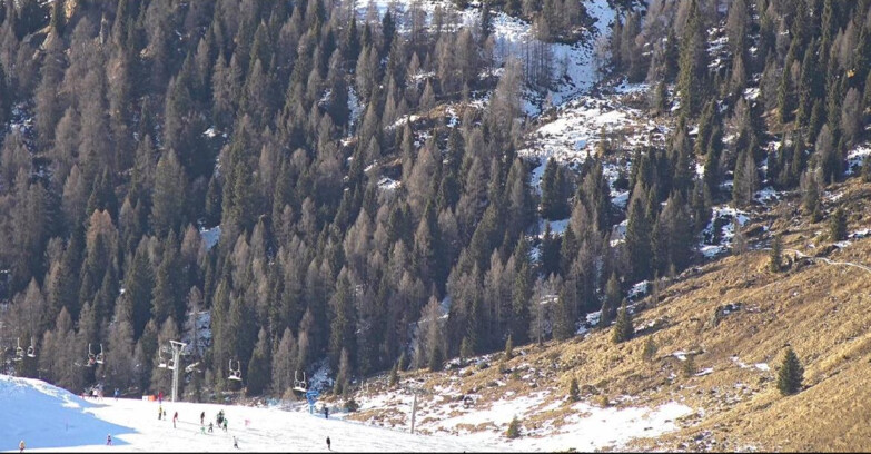 Webcam San Martino di Castrozza - Passo Rolle - Tognola - Piste Scandola