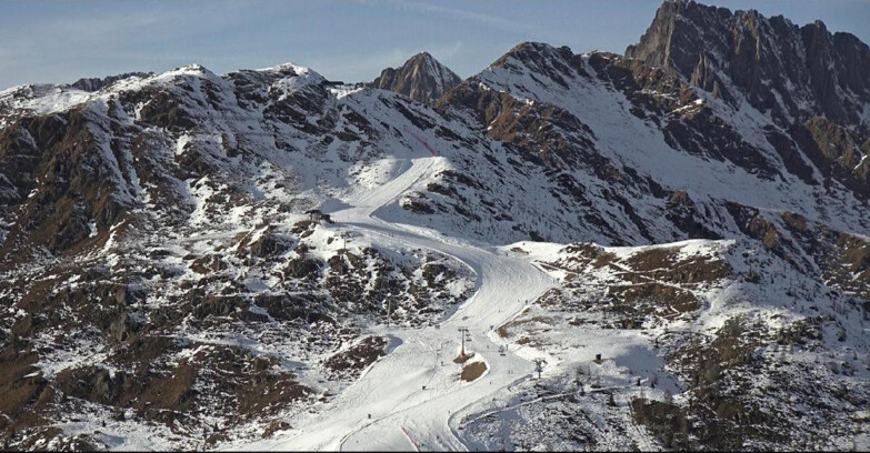 Webcam San Martino di Castrozza - Passo Rolle - Cima Tognola - Pista
