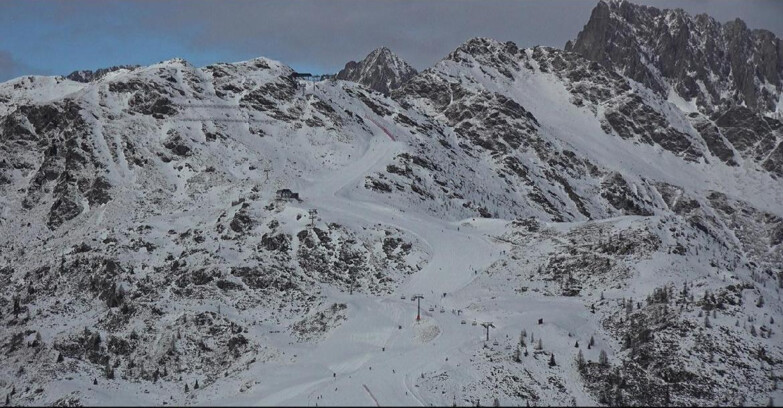 Webcam Сан-Мартино-ди-Кастроцца - Пассо-Ролле - Cima Tognola