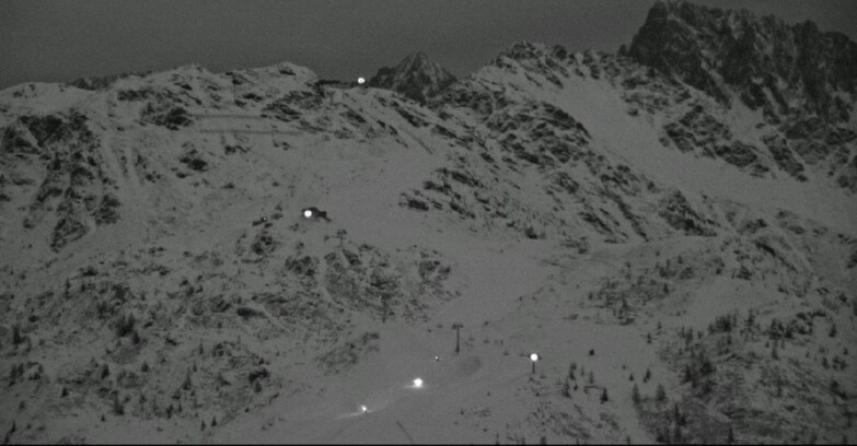 Webcam Сан-Мартино-ди-Кастроцца - Пассо-Ролле - Cima Tognola