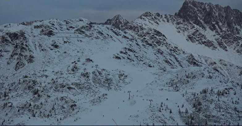 Webcam Сан-Мартино-ди-Кастроцца - Пассо-Ролле - Cima Tognola