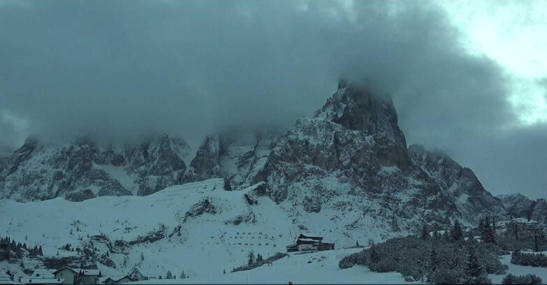 Webcam Сан-Мартино-ди-Кастроцца - Пассо-Ролле - Passo Rolle - Il Cimone