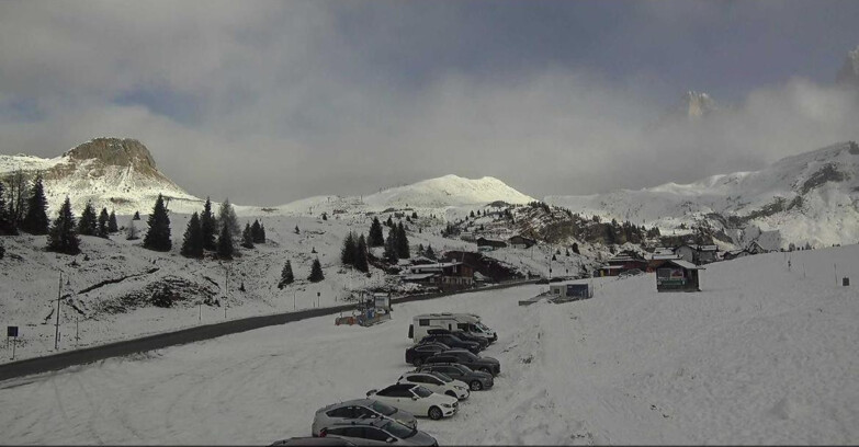 Webcam San Martino di Castrozza - Passo Rolle - Passo Rolle - Castellazzo