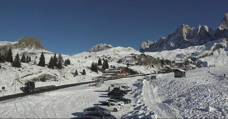 Webcam San Martino di Castrozza - Passo Rolle - Passo Rolle - Castellazzo