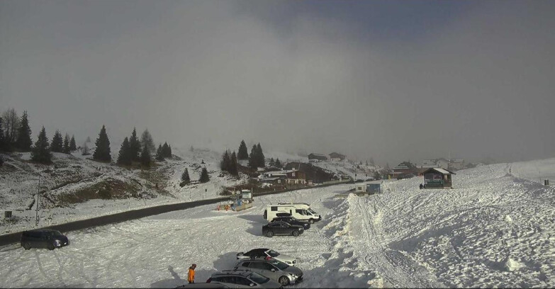 Webcam San Martino di Castrozza - Passo Rolle - Passo Rolle - Castellazzo