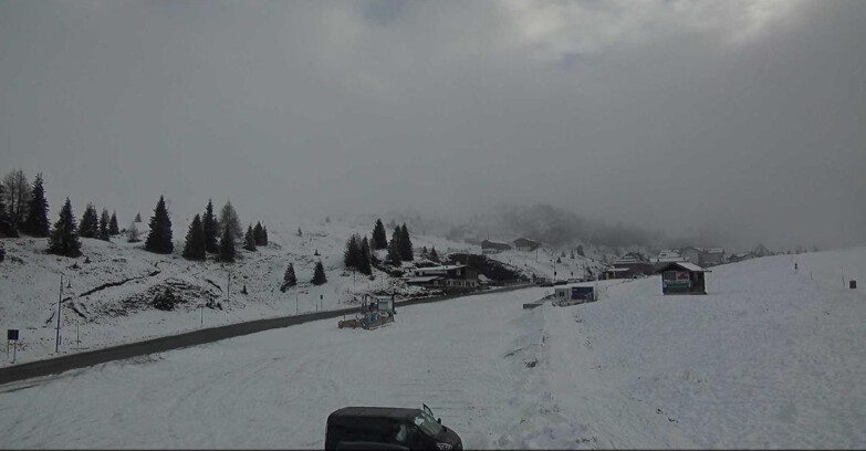 Webcam San Martino di Castrozza - Passo Rolle - Passo Rolle - Castellazzo