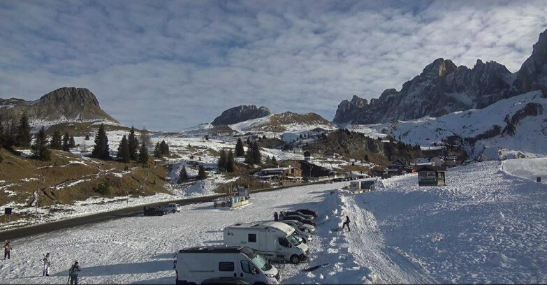 Webcam San Martino di Castrozza - Passo Rolle - Passo Rolle - Castellazzo