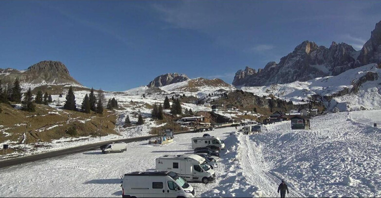 Webcam San Martino di Castrozza - Passo Rolle - Passo Rolle - Castellazzo