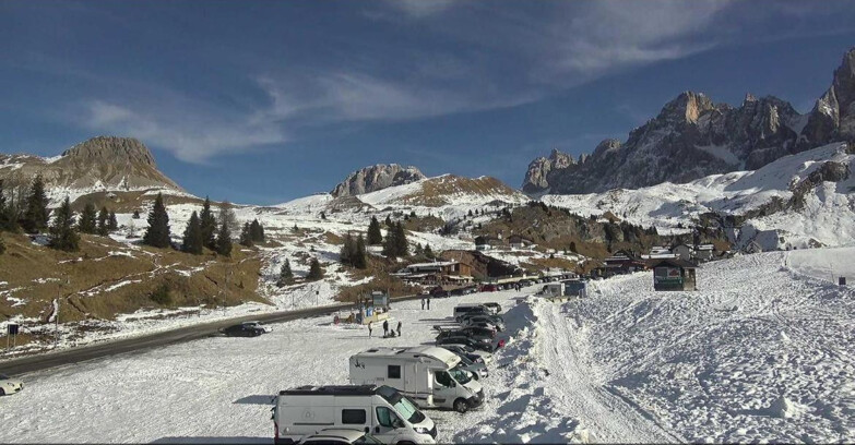 Webcam San Martino di Castrozza - Passo Rolle - Passo Rolle - Castellazzo