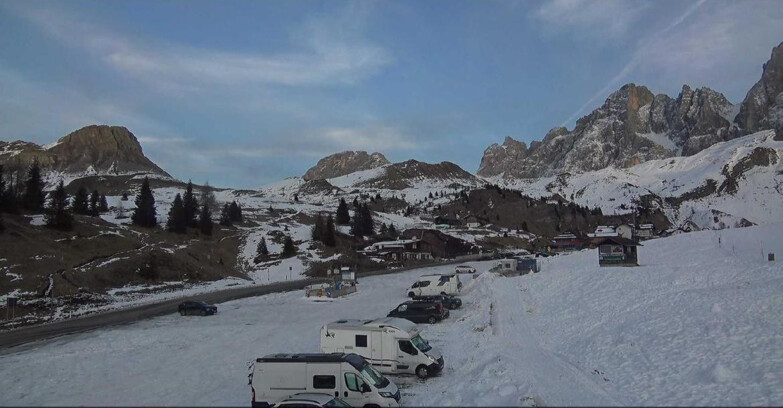 Webcam San Martino di Castrozza - Passo Rolle - Passo Rolle - Castellazzo